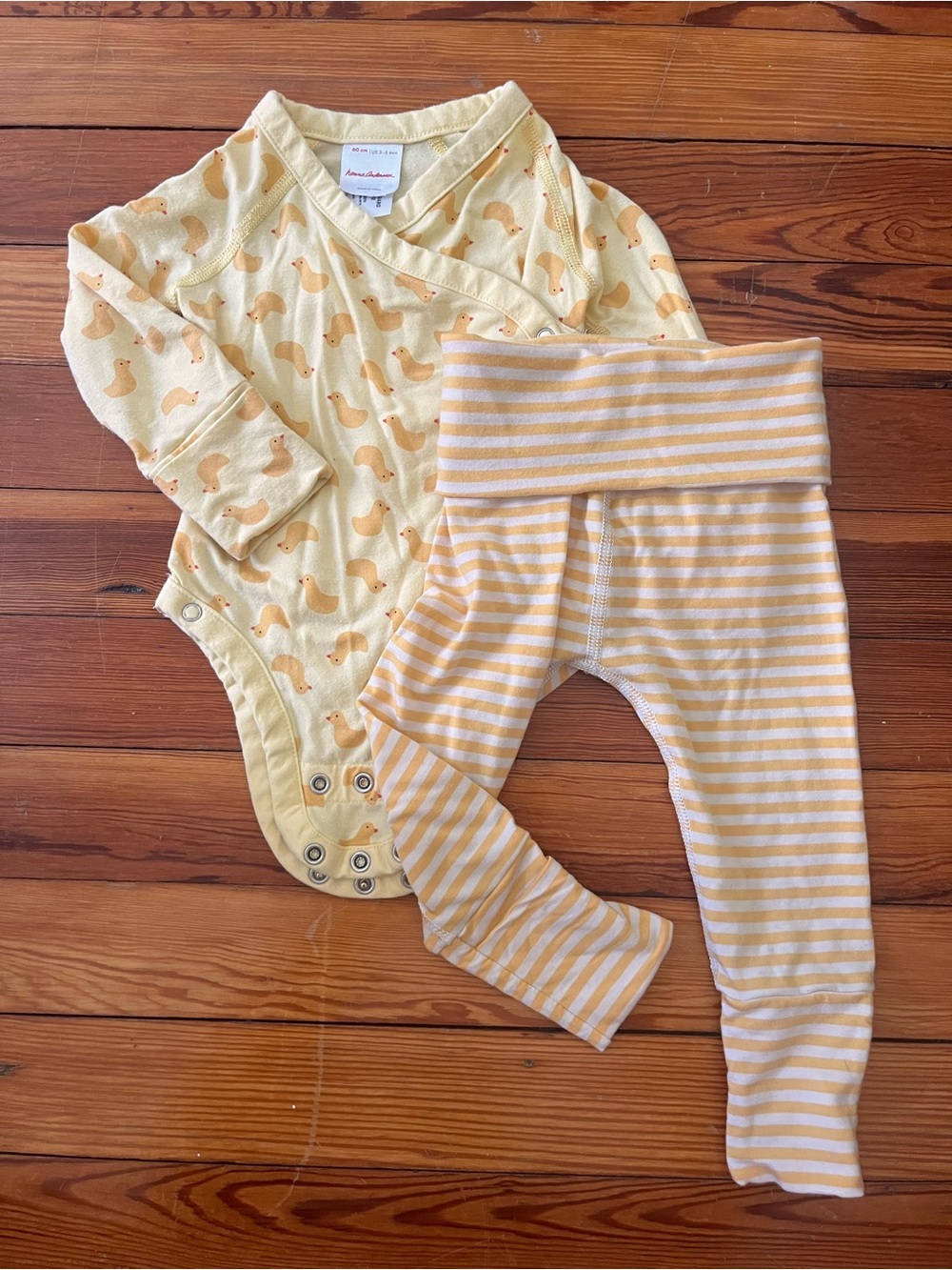 Hanna Andersson Yellow Duck Print Bodysuit & Striped Leggings 3-6mo